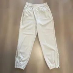 1/31まで価格‼️【匿名配送】ZARAベージュ ジョガーパンツ裾ジッパー付き