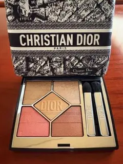 2025年最新】dior サンククルール ポーチの人気アイテム - メルカリ