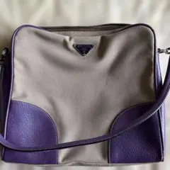 PRADA トートバッグ