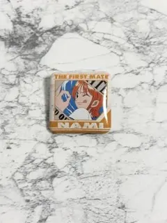 ONE PIECE ワンピース　ナミ スクエア缶バッジ 手配書 TVアニメ