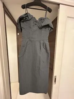 ETHR OF オフショルダーワンピース（グレージュ）