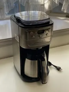 Item thumbnail for item 4d528210-fe4a-407c-9260-602fabd2d37b