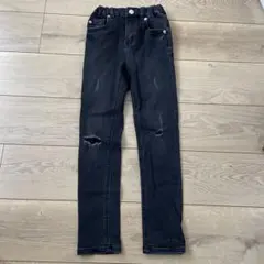 Item thumbnail for item cd9d6777-c4c6-43fa-ac3a-2fa66093b32c