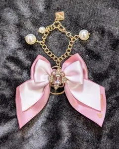 & chouette　推し事 ビジューリボンチャーム 推し活　痛バ