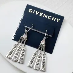 ジバンシーロックピアス両耳レア