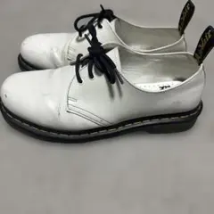 Dr. Martens ホワイトレースアップシューズ