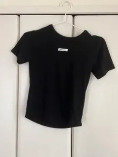 CRANK Tシャツ　トップス　MUSINSA クルーネックベーシックトップ　黒のサムネイル