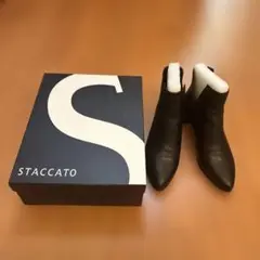 STACCATO ブラック アンクルブーツ 箱付きのサムネイル