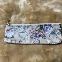 花柄ペンケース　布製　金属ファスナー