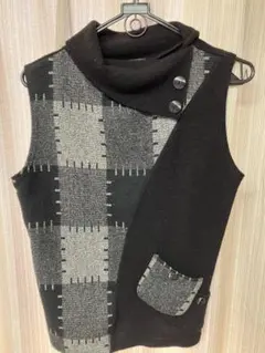 チェック柄ニットベスト ハイネック