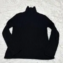 ユニクロ UNIQLO タートルネック 黒 ブラック Mサイズ トップス