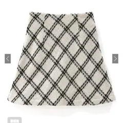 ダイヤチェック柄ツイードフレアミニスカート