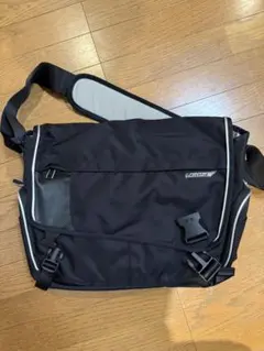 Item thumbnail for item ff7e66b8-5657-4663-af21-f5293ea6259d