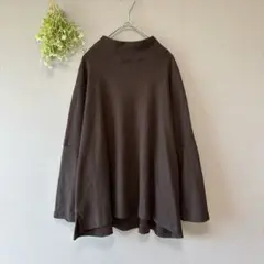 ジニー［3XL］上品クール◎なめらかレーヨン混◎フレアスリーブハイネックトップス