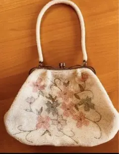 お値下げ　レディース　ビーズバッグ　美品　レトロ　ビンテージ　成人式に