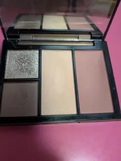 SNIDELBEAUTY アイデザイナー　アイシャドウ　スナイデル