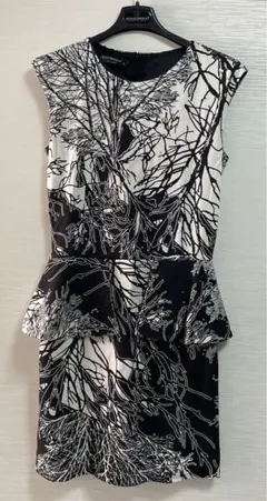 リナシメント ワンピースのサムネイル
