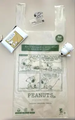 PEANUTS Cafeスヌーピーミュージアムショップ袋 ショッピングバッグのサムネイル