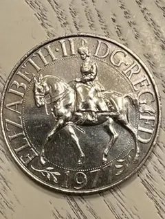 2025年最新】エリザベス二世女王陛下御在位25年記念の人気アイテム