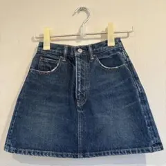 Item thumbnail for item 8359f725-fefd-4d32-aec9-3e5d8605813f