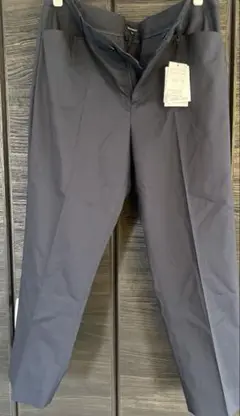 新品タグ付 BERARDI ベラルディ スラックスパンツ ネイビー T8サイズ