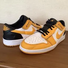 Item thumbnail for item 9809a6c9-e2ab-4a8b-b7a9-42848b299478