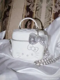 Hello Darich キティ キルティングスクエアミニバッグ ダーリッチ 白