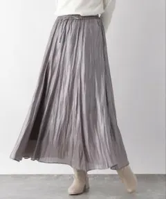 シャイニーリラックスフレアスカート