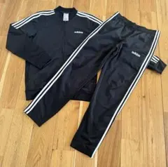 2026年最新】アディダス3本ラインの人気アイテム - メルカリ