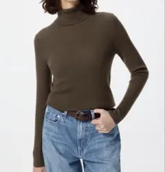 UNIQLO メリノリブタートルネックセーター ブラウン ユニクロ
