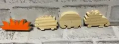 動物型木工製品（ライオン、ゾウ、はりねずみ、草）4点セット