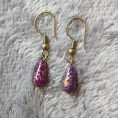 ピアス パープル ドロップ 型