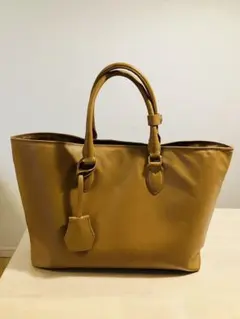 Item thumbnail for item 13de6afd-81e8-4d10-86bd-5cf4c8790e00