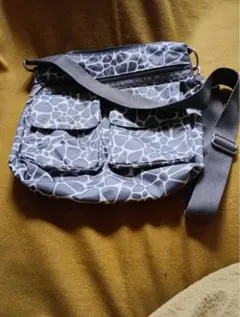 Item thumbnail for item 4acac65a-6a57-48aa-ae3c-2dc83482bc75