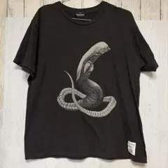 ヤ*ン様 【レア】エイリアン 幼体　グラフィックTシャツ ブラック