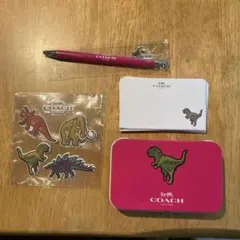 COACH 恐竜デザイン ステーショナリーセット