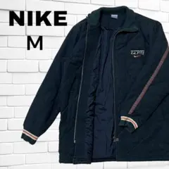 ナイキ　M　中綿ジャケット　キルティングブルゾン　スポーツ　ロゴ　刺繍　秋冬
