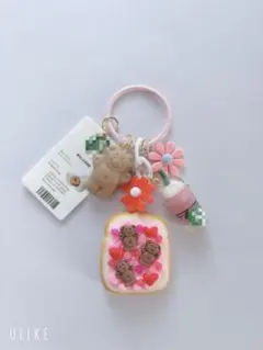 じゃらじゃらキーホルダー　トースト　いちごクリーム　アメリカンフード
