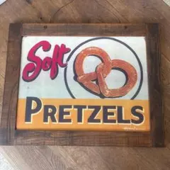 Soft Pretzels 아트 프레임 인테리어 패널 나무 인테리어 잡화