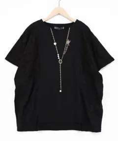 tao COMME des GARÇONS ノースリーブトップス 立体フラワー - メルカリ