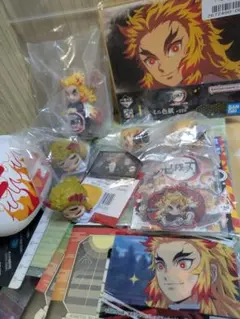 鬼滅の刃　煉獄杏寿郎（＆千寿郎）13点セット　ミニ色紙、缶バッジ、フィギュアなど