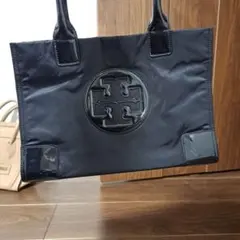 トリーバーチ　ナイロン×エナメル トートバッグ