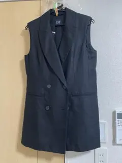 ZARA ベスト　ジレのサムネイル