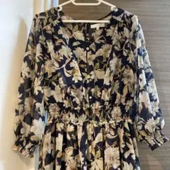 お値下げ⭐︎美品⭐︎ リエンダ　花柄ワンピース