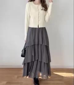 LAUIR ティアードスカートのサムネイル