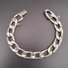 Item thumbnail for item f37c29e3-8e02-408b-959f-15fdff7ea607