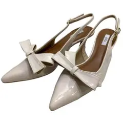 【新品未使用】イーボル (23.5) パンプス ストラップ サンダル エナメル