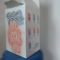 ラブブ風ぬいぐるみ