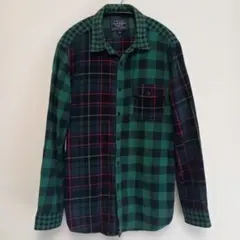 メンズ 緑と黒のチェック柄 長袖シャツ