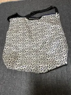 marimekkoショルダーバッグNEAT CROSSBODY UNIKKO L